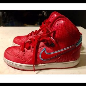 Nike pink high top sneaker - size 7